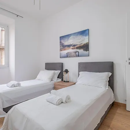 Casa Alessandrina Apartment